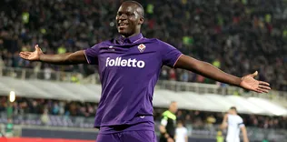 Babacar imzaya kaldı