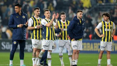 Deplasmanın lideri Fenerbahçe!