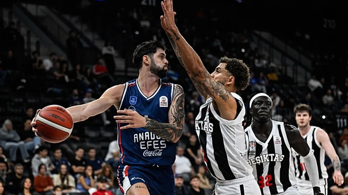 Anadolu Efes, Süper Lig açılışında Beşiktaş'ı 95-81 yendi