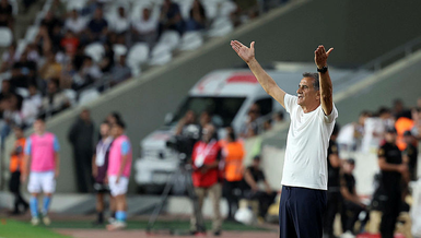 Hatayspor maçı sonrası Şenol Güneş: Oyunculara verdiğimiz şanslar...