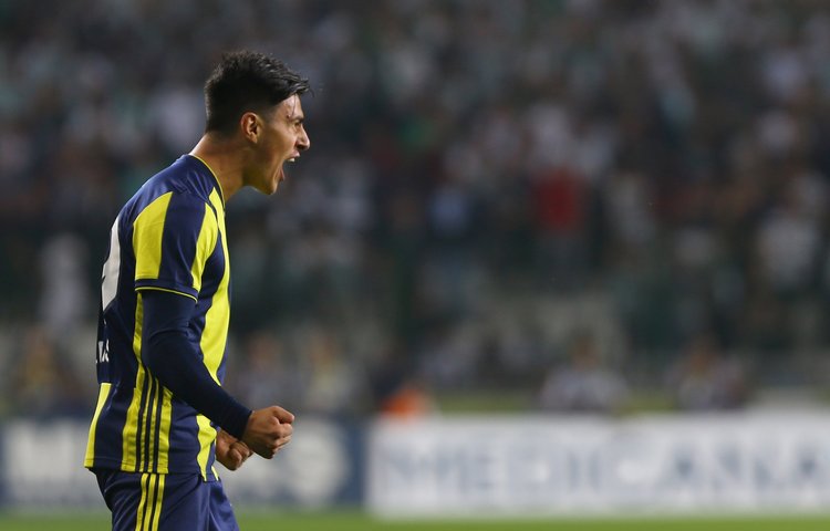 Eljif Elmas A Nazar Degdi Son Dakika Fenerbahce Haberleri Fotograflari Fotomac