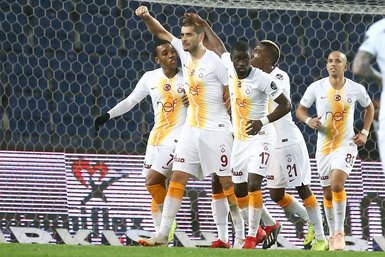 Başakşehir - Galatasaray maçından kareler