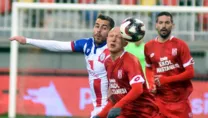 Topun dezenfekte edilmesi çaresizliğin fotoğrafı