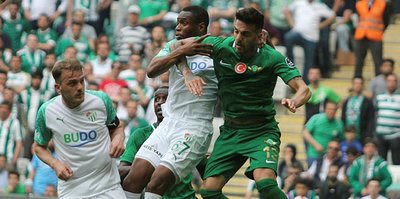 Akhisarspor Bursaspor'dan 1 puanı kaptı!