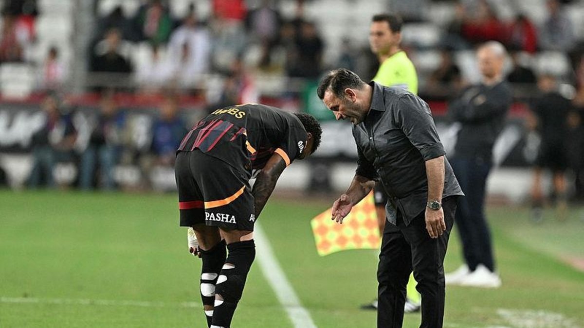 İki isim ayrı çalıştı