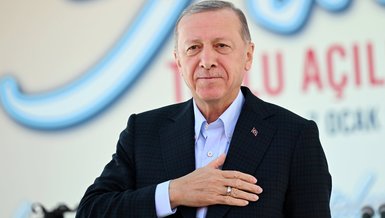 Başkan Erdoğan'dan Filenin Efeleri'ne tebrik!