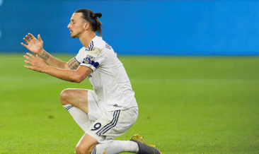 "Zlatan İtalya'da bitirmek istiyor"