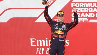F1 Azerbaycan Grand Prix'sini Max Verstappen kazandı