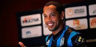 Ronaldinho hayali bitti