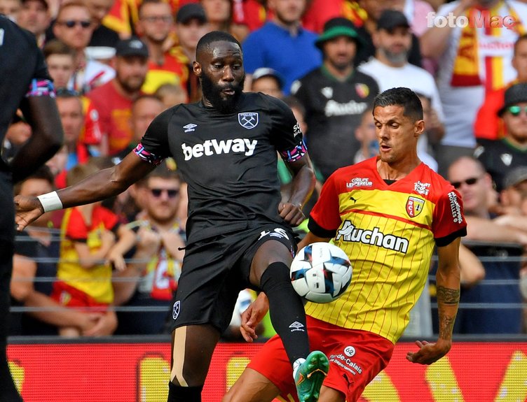 BEŞİKTAŞ TRANSFER HABERİ: Kartal Arthur Masuaku'ya kavuşuyor!