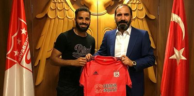 Sivasspor, Douglas ile 1 yıllık sözleşme imzaladı