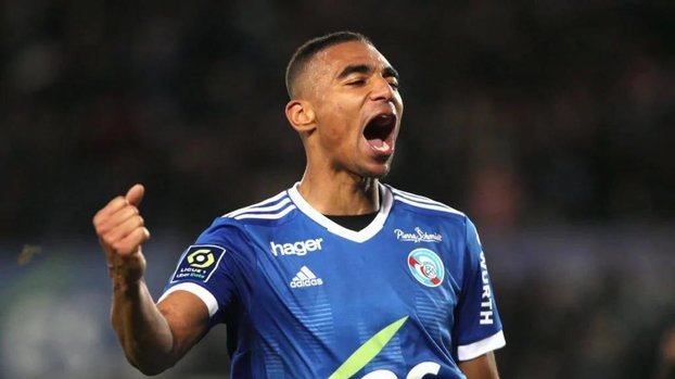Alexander Djiku kararını verdi!