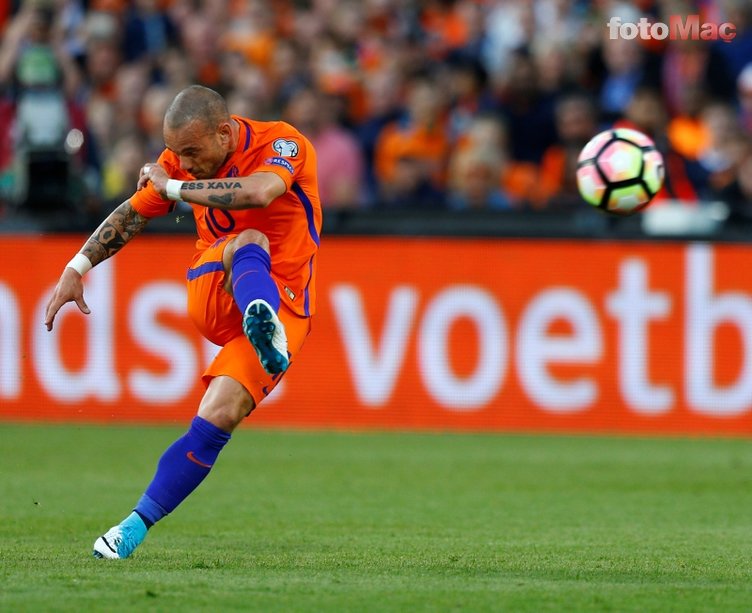Son dakika spor haberleri: Wesley Sneijder futbola mı dönüyor? Utrecht...