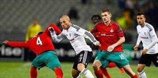 Yatağa atmak istediler!