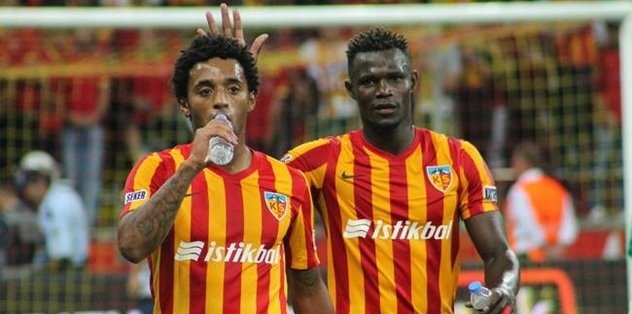 Bursaspor'da hedef Badji