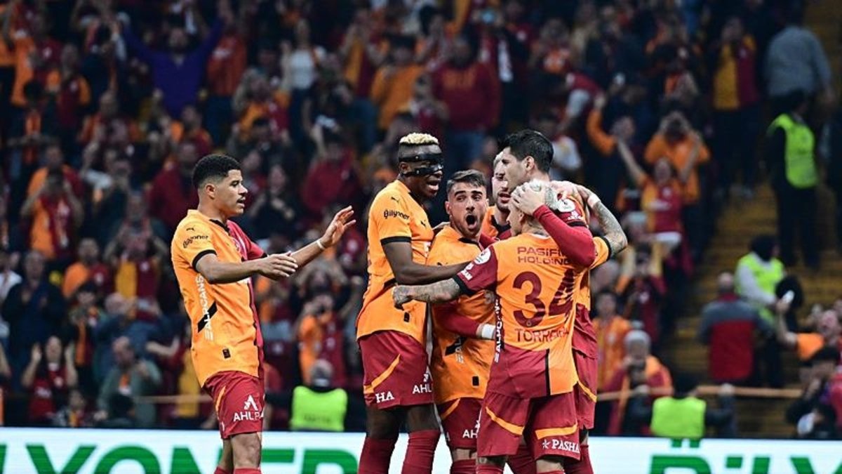 Zirvede tek başına