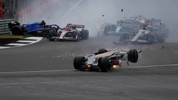 Formula 1 Britanya Grand Prix'sinde korkutan kaza