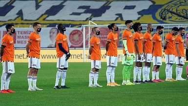 Fenerbahçe Beşiktaş maçında sakatlanan Perotti oyuna devam edemedi