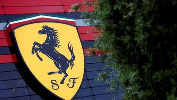 Ferrari'den Ukraynalılara 1 milyon euro'luk yardım
