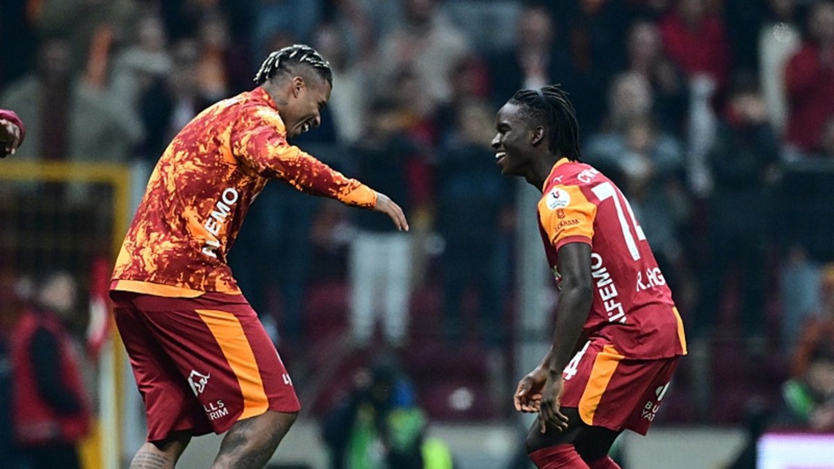 VAR uyardı Renato Nhaga'nın golü geçerli sayıldı! İşte o pozisyon