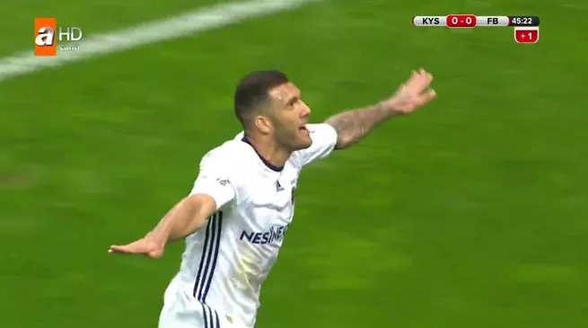 Fernandao golü attı ortalık karıştı - 1