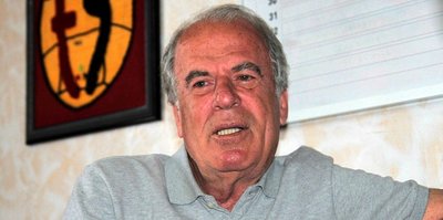 Mustafa Denizli ayrıldı