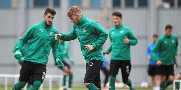 Bursaspor'da Kasımpaşa maçı hazırlıkları sürüyor