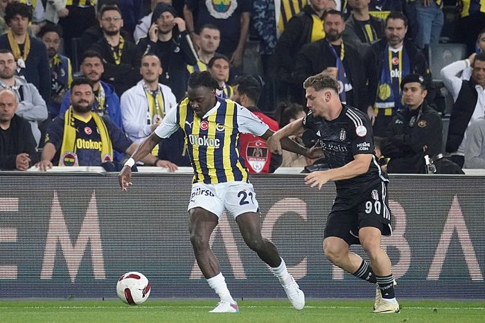 besiktas-fenerbahce-derbisi-canli-izle-besiktas-fenerbahce-maci-sifresiz-canli-yayin-besiktas-fenerbahce-maci-1733580743429.jpeg