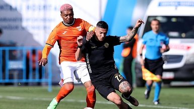 Ümraniyespor 2-0 Adanaspor (MAÇ SONUCU-ÖZET) | Ümraniyespor sahasında kazandı!