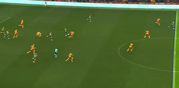 Galatasaray Fenerbahçe maçında Mesut Özil'in golünde ofsayt var mı? - 1