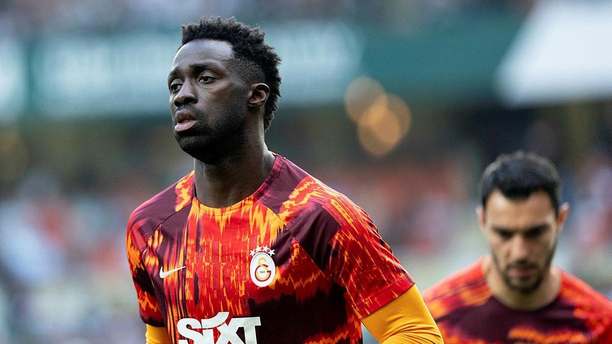 Galatasaray'da planlar değişti! Davinson Sanchez satılıyor