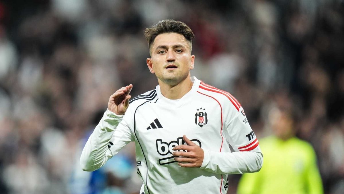 Beşiktaş'ta Cengiz Ünder gelişmesi! Takımda kalma ihtimali...