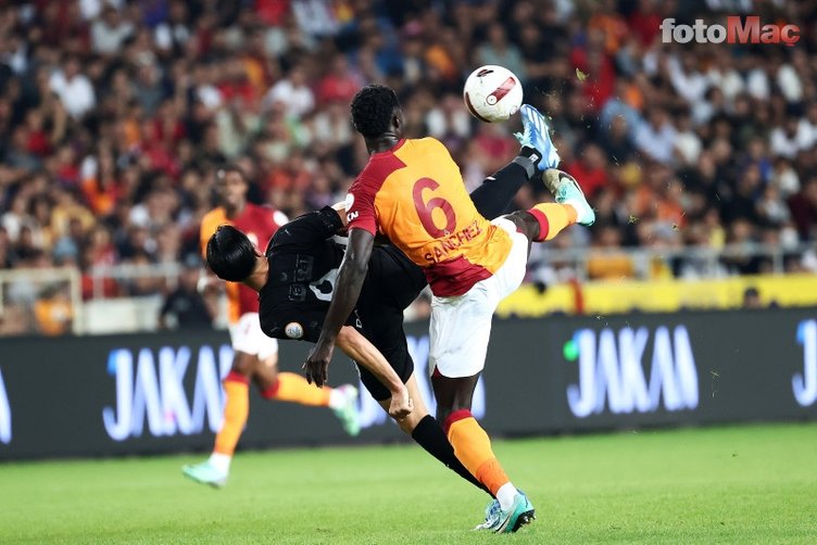 Galatasaray'da flaş Abdülkerim Bardakcı ve Davinson Sanchez gelişmesi! Manchester United maçında...