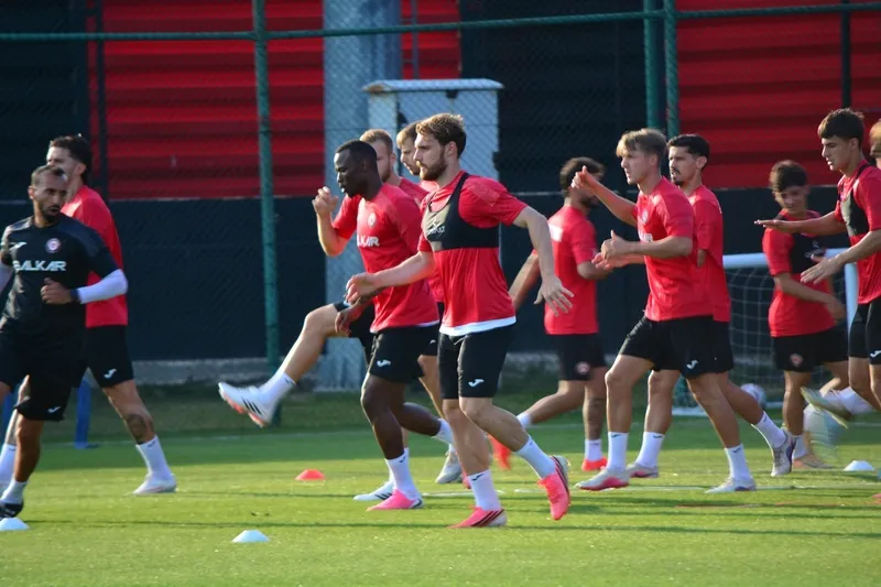 galatasaray-arca-corum-fk-maci-ne-zaman-saat-kacta-hangi-kanalda-1786601160337.jpg Galatasaray - Arca Çorum FK maçı saat kaçta, hangi kanalda? - 2