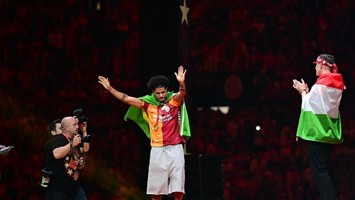 Galatasaray'a Sara piyangosu! Premier Lig ekibi kesenin ağzını açacak