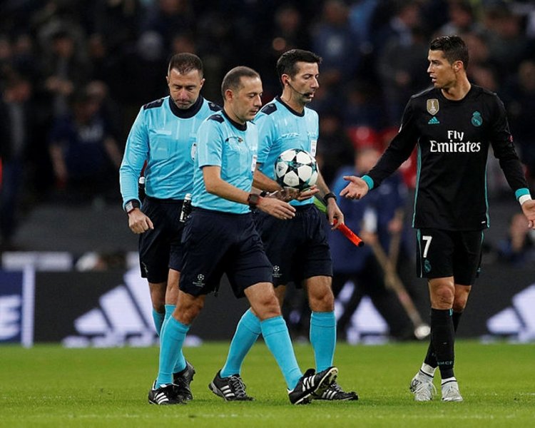 cuneyt cakir a dev teklif son dakika