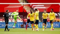 Arsenal son dakikalarda güldü!