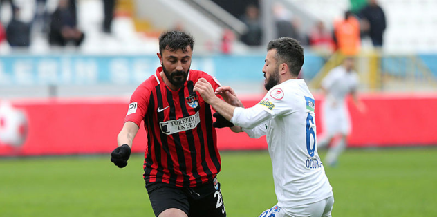 Özgür Çek'ten Beşiktaş'a gözdağı! "3 puan istiyoruz"