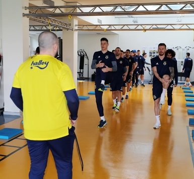 Fenerbahçe Zenit maçı hazırlıklarına başladı