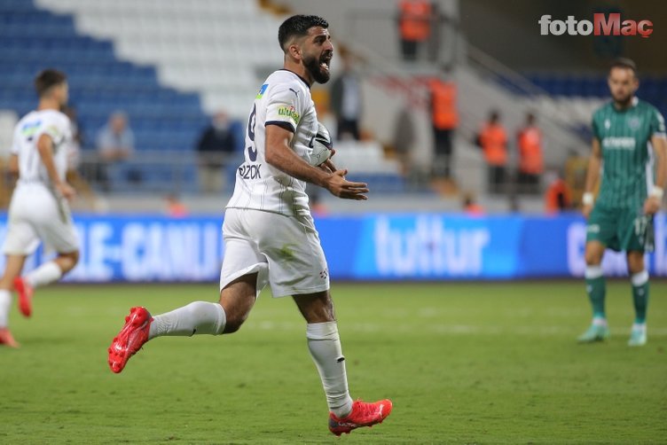 Umut Bozok'un menajeri açıkladı! Görüşmelerimiz...