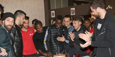 Trabzonspor’da N’Doye'un doğum günü kutlandı