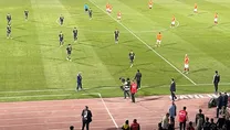Başladı ve bitti