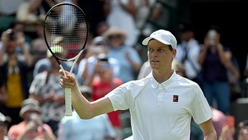 Jannik Sinner Wimbledon'da ikinci turda!