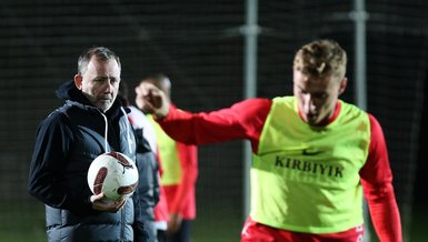 Antalyaspor Alanyaspor maçının hazırlıklarını sürdürdü