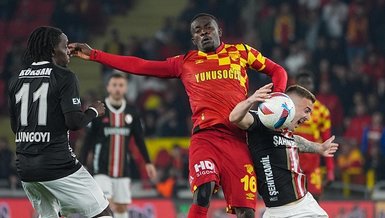 Dennis'in talibi çok