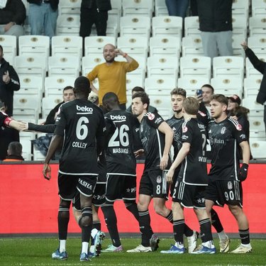 Beşiktaş 2 - 0 Tümosan Konyaspor (MAÇ SONUCU - ÖZET) | Ziraat Türkiye Kupası