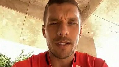 Poldi’den gençlere tavsiyeler