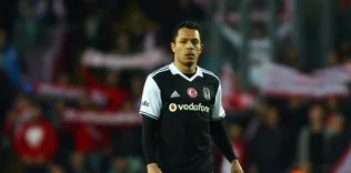 Maçı yarıda bıraktı