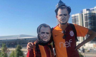 Galatasaraylı taraftarlar Fatih Terim maskesi ile stada gitti