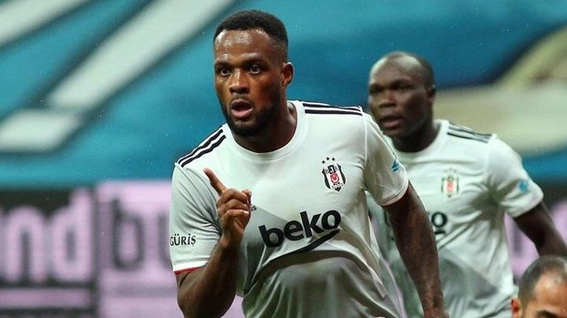 Cyle Larin Failed Turkish Super League